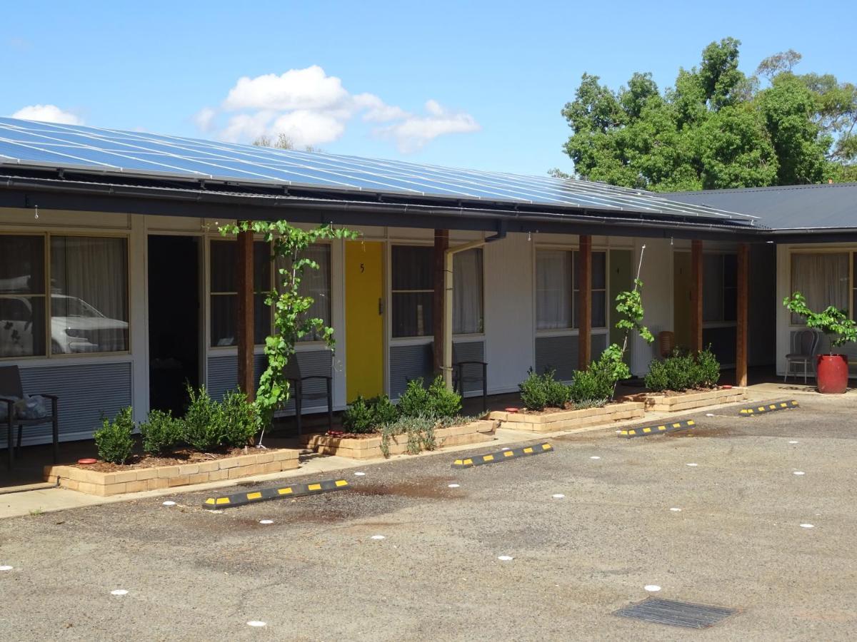 Memphis Motor Inn Parkes Dış mekan fotoğraf
